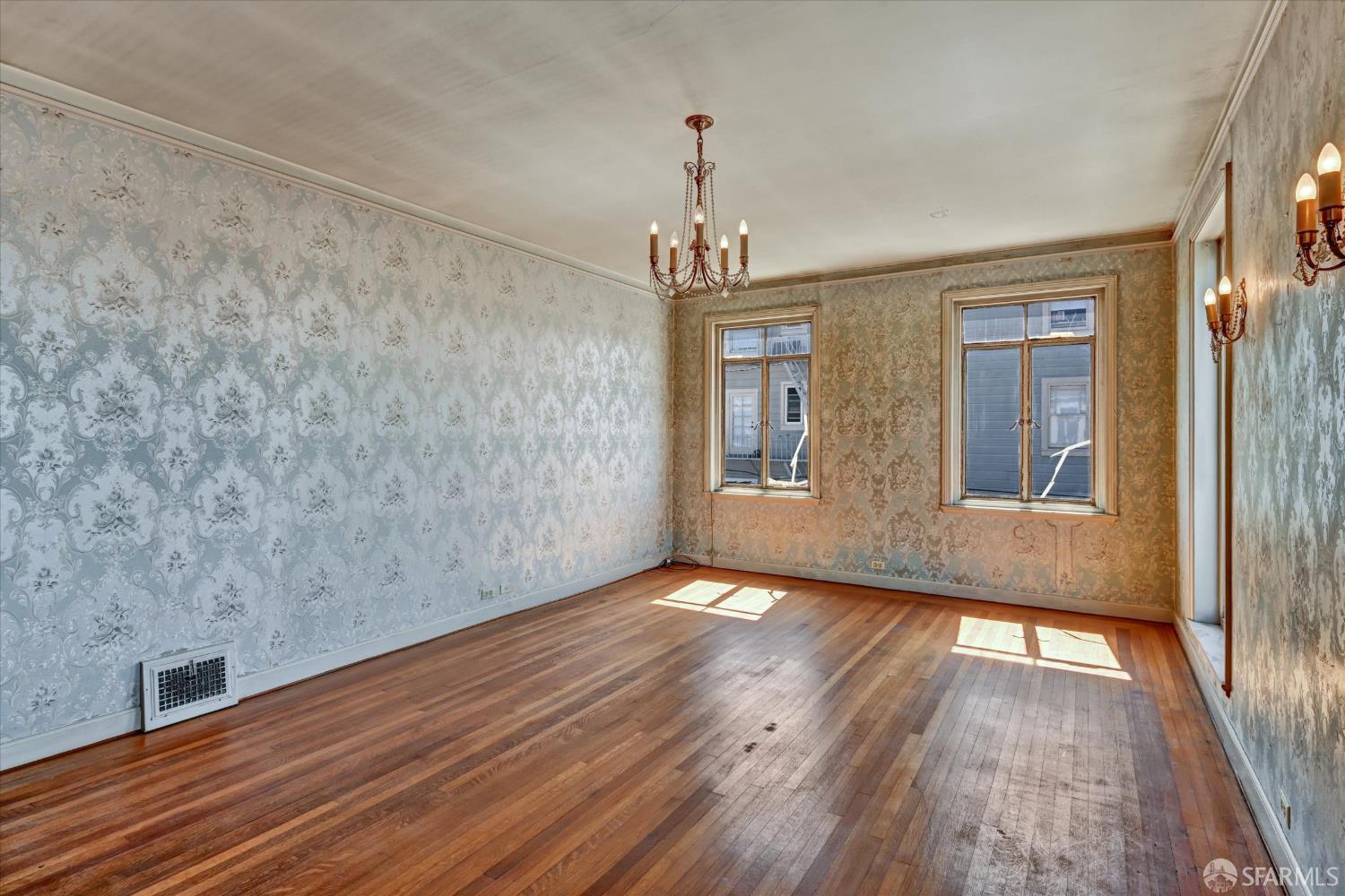 Property photo 35