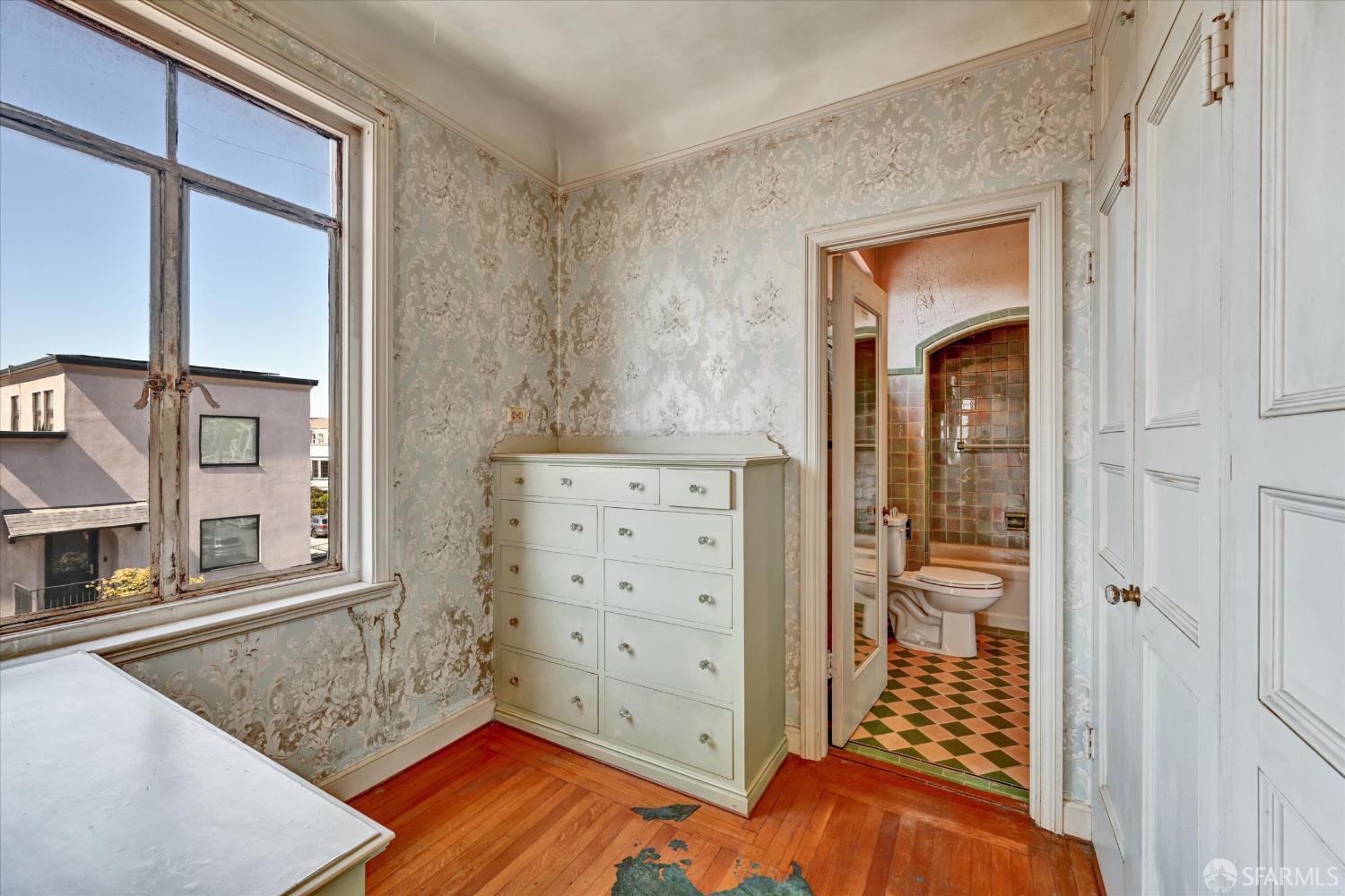 Property photo 38