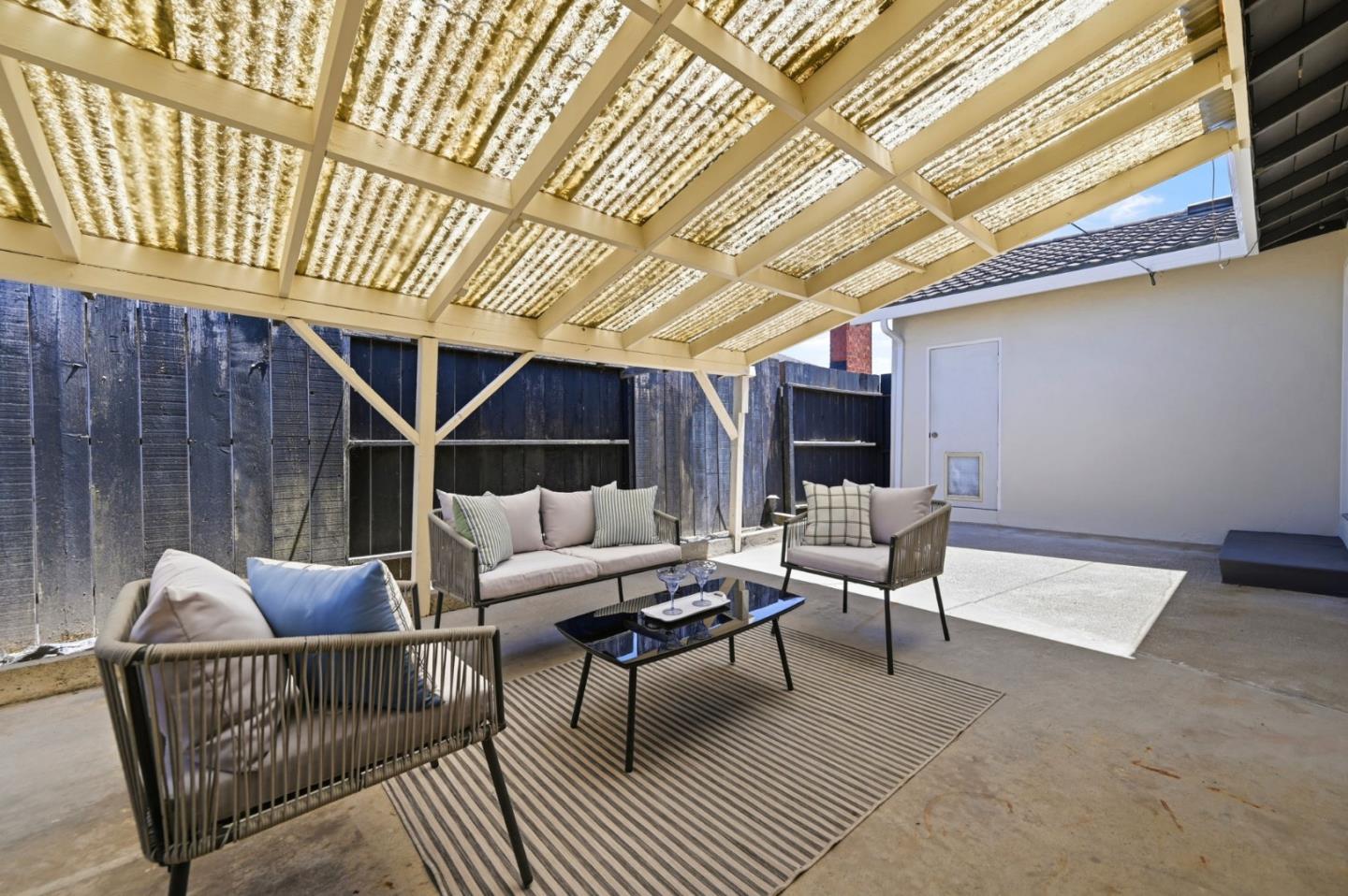 Property photo 44