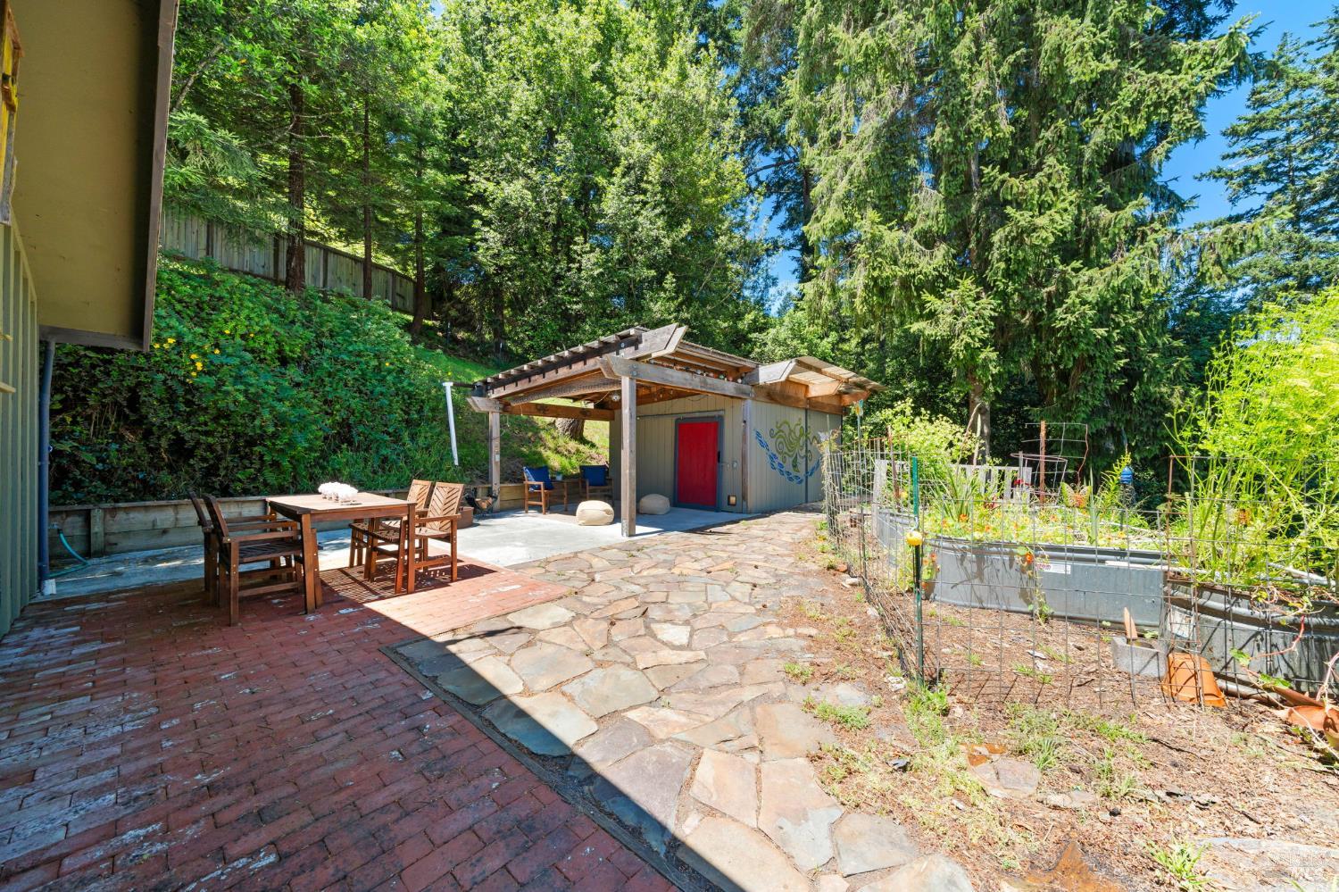 Property photo 46