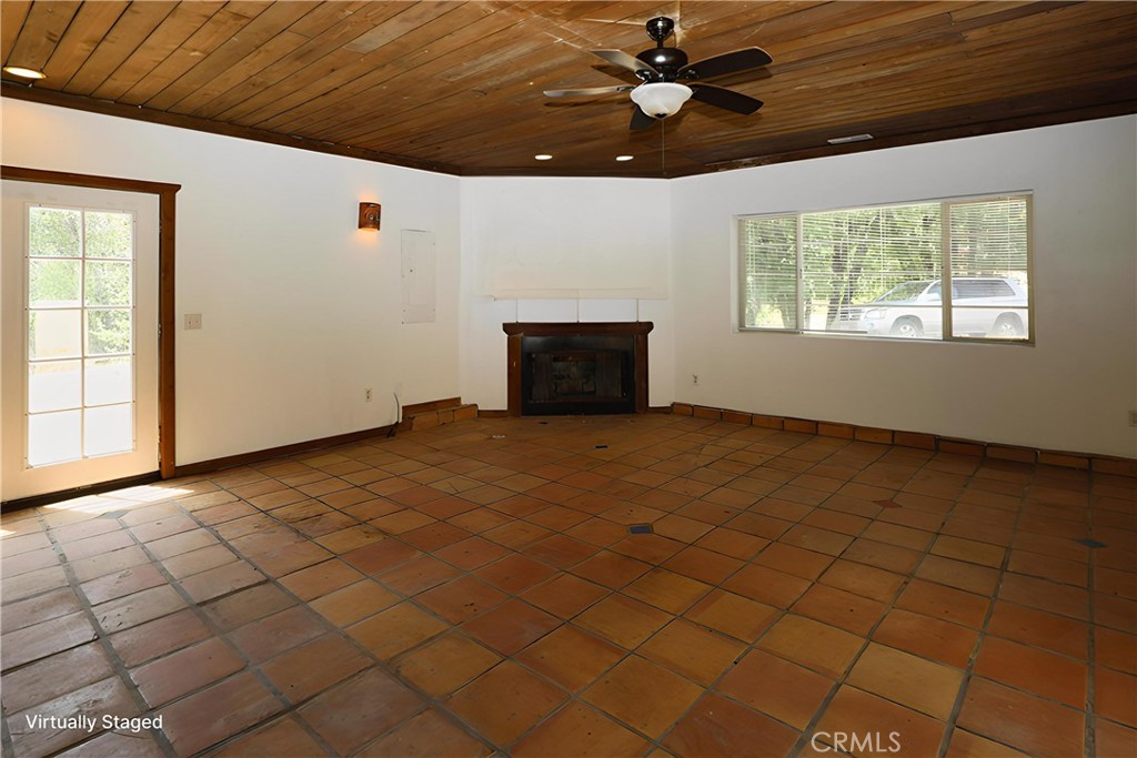 Property photo 37