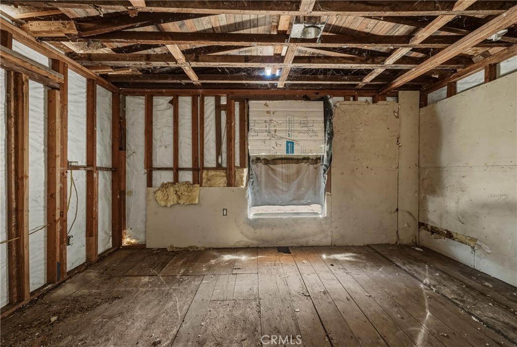 Property photo 42