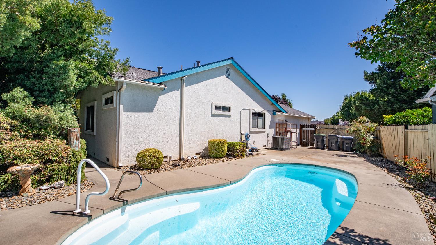 Property photo 40