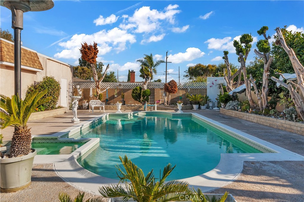 Property photo 40