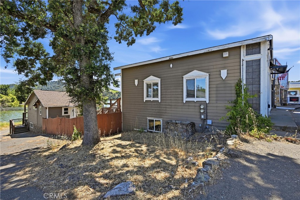 Property photo 28