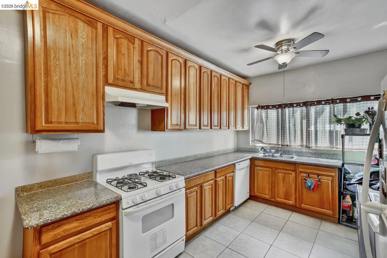 Property photo 40