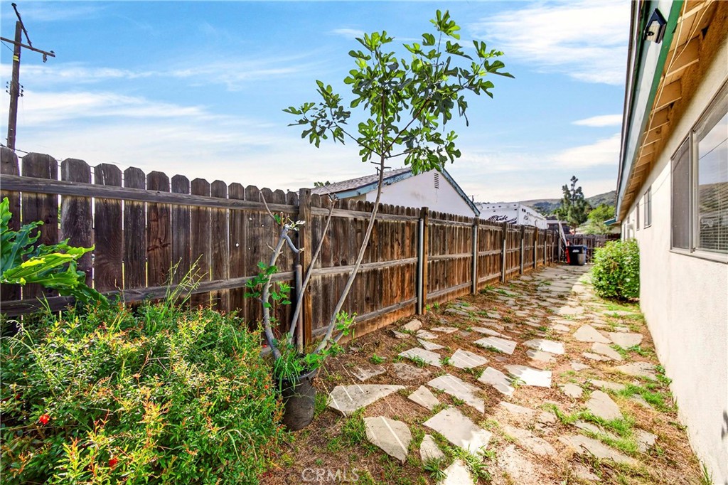 Property photo 28
