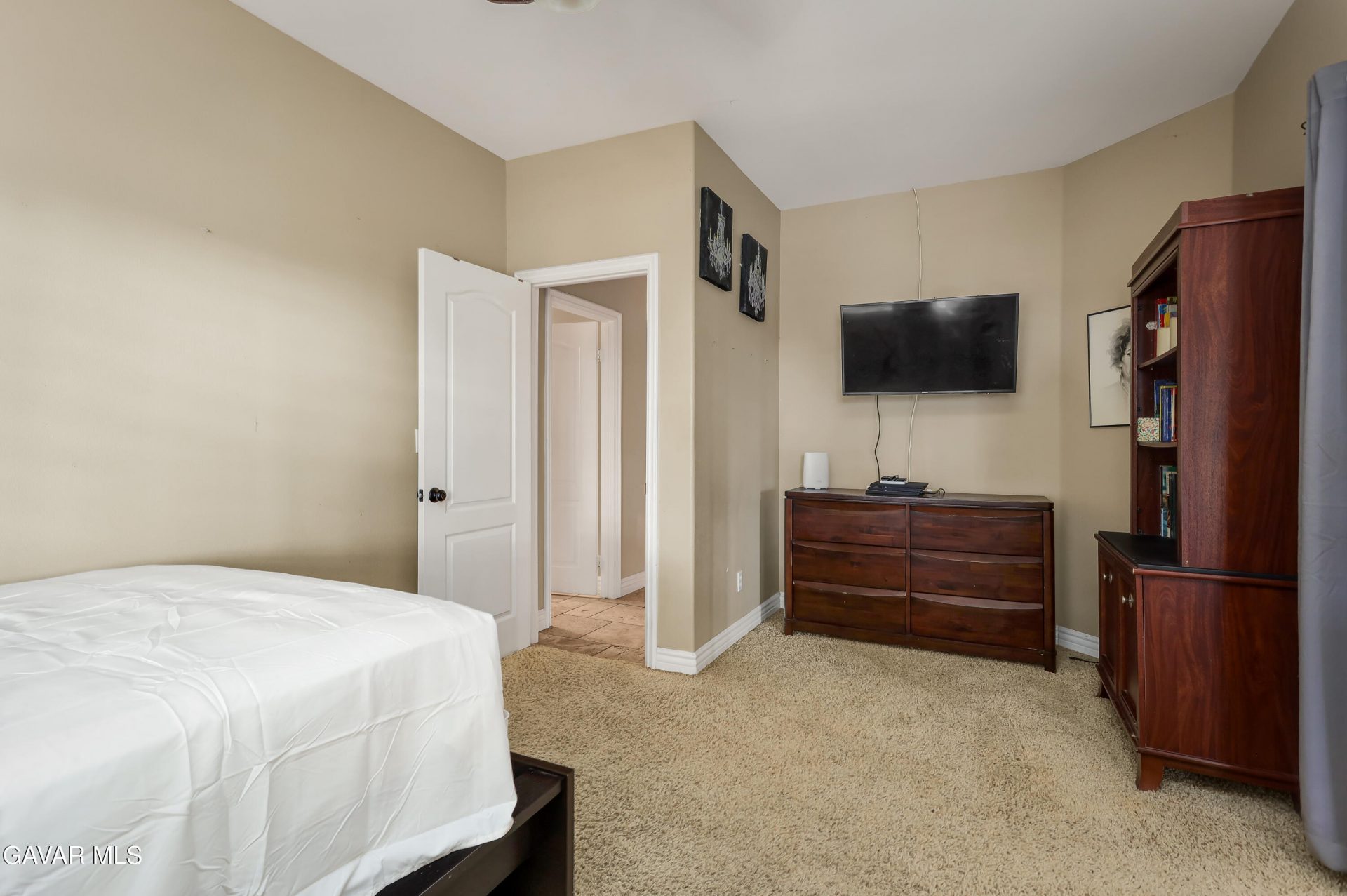 Property photo 25
