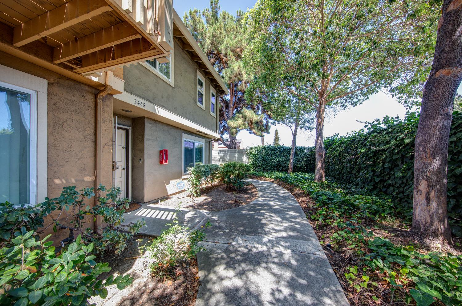 Property photo 37