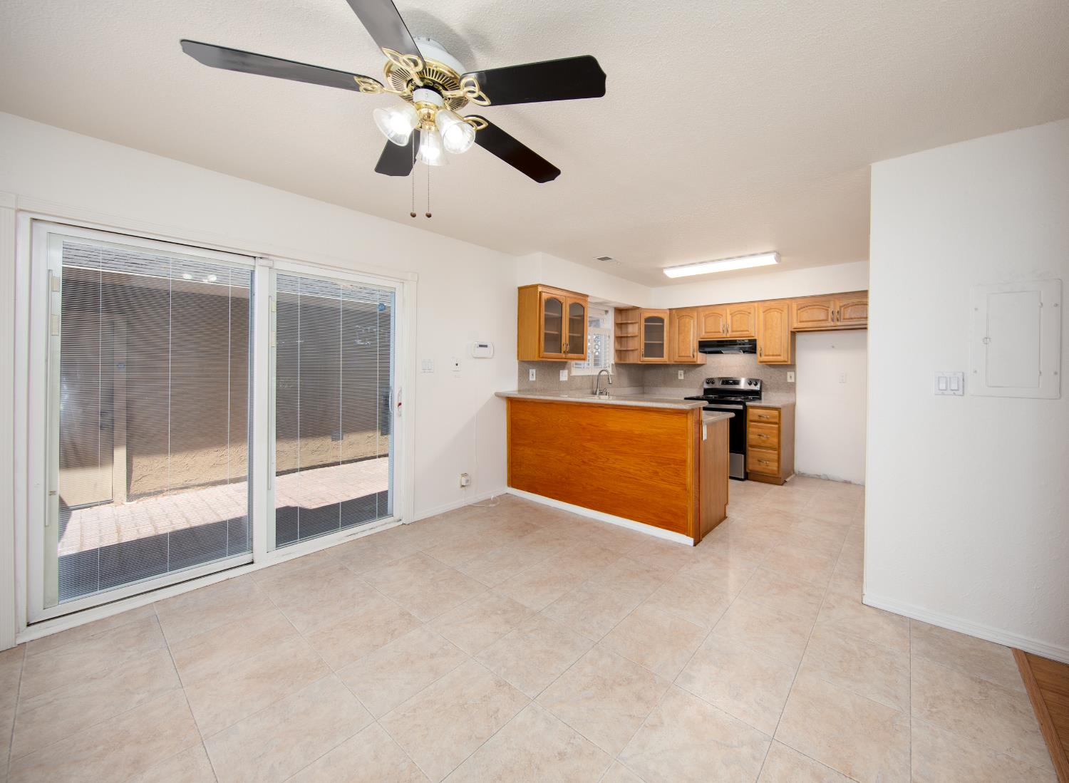 Property photo 44