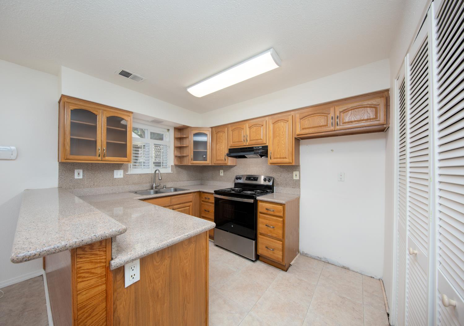 Property photo 47