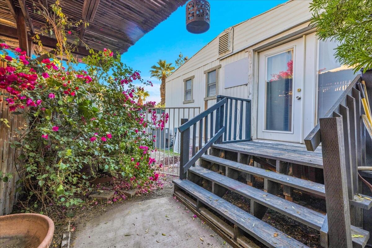 Property photo 44