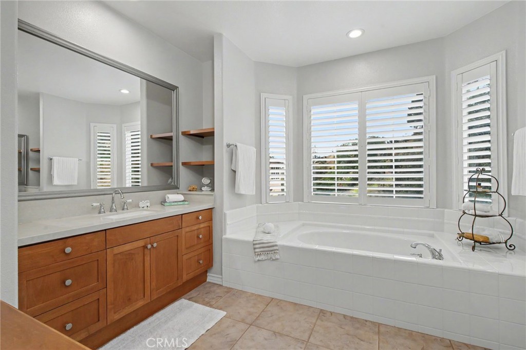 Property photo 50
