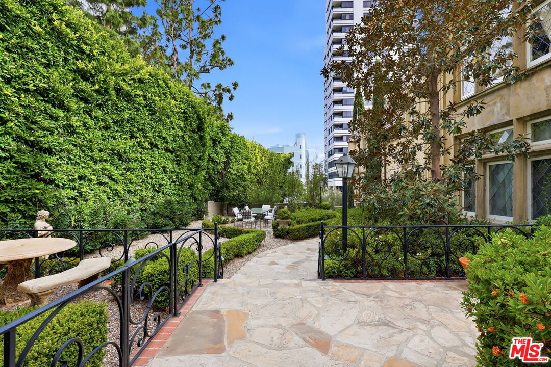 Property photo 21