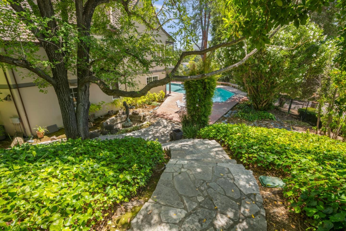Property photo 32