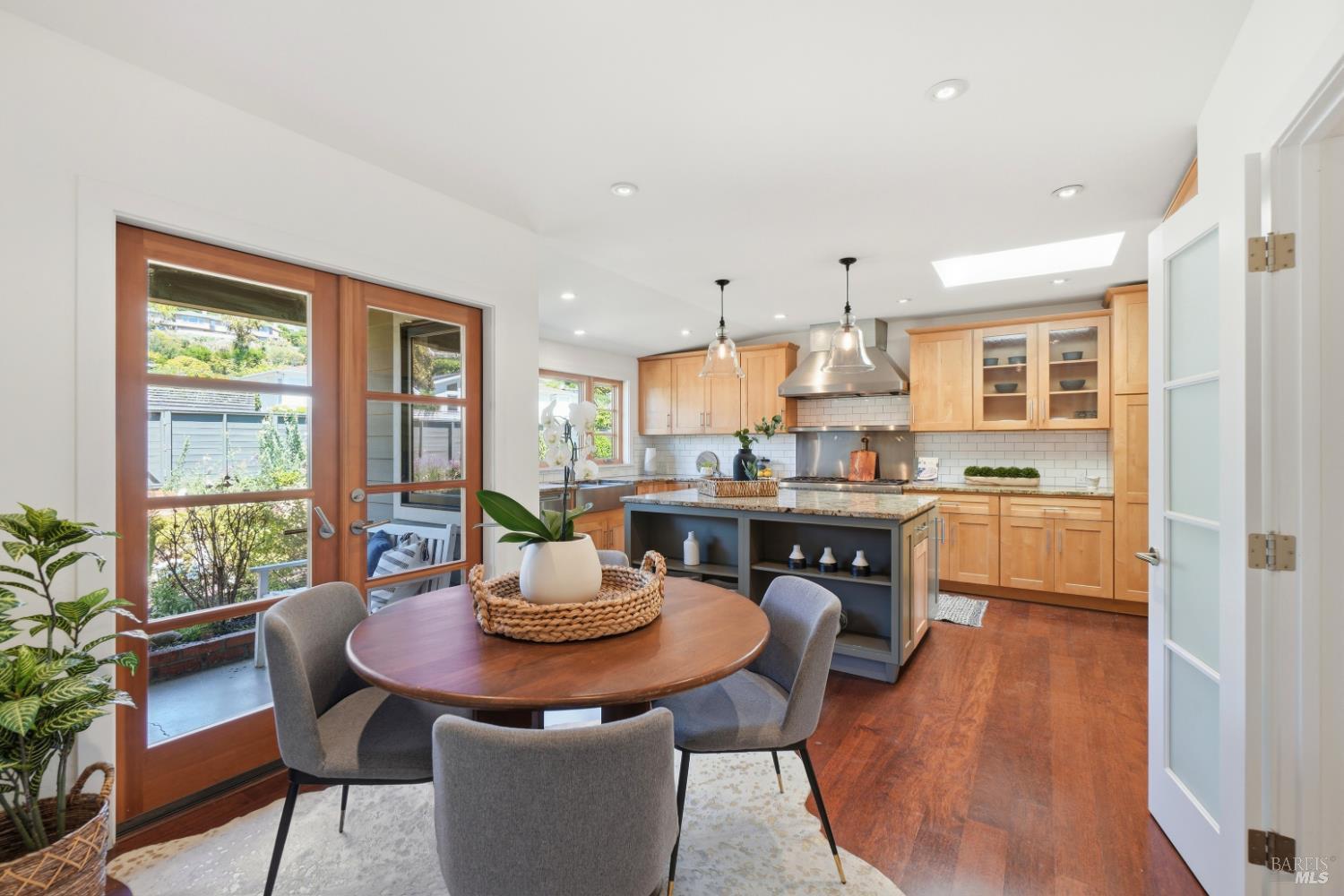 Property photo 25