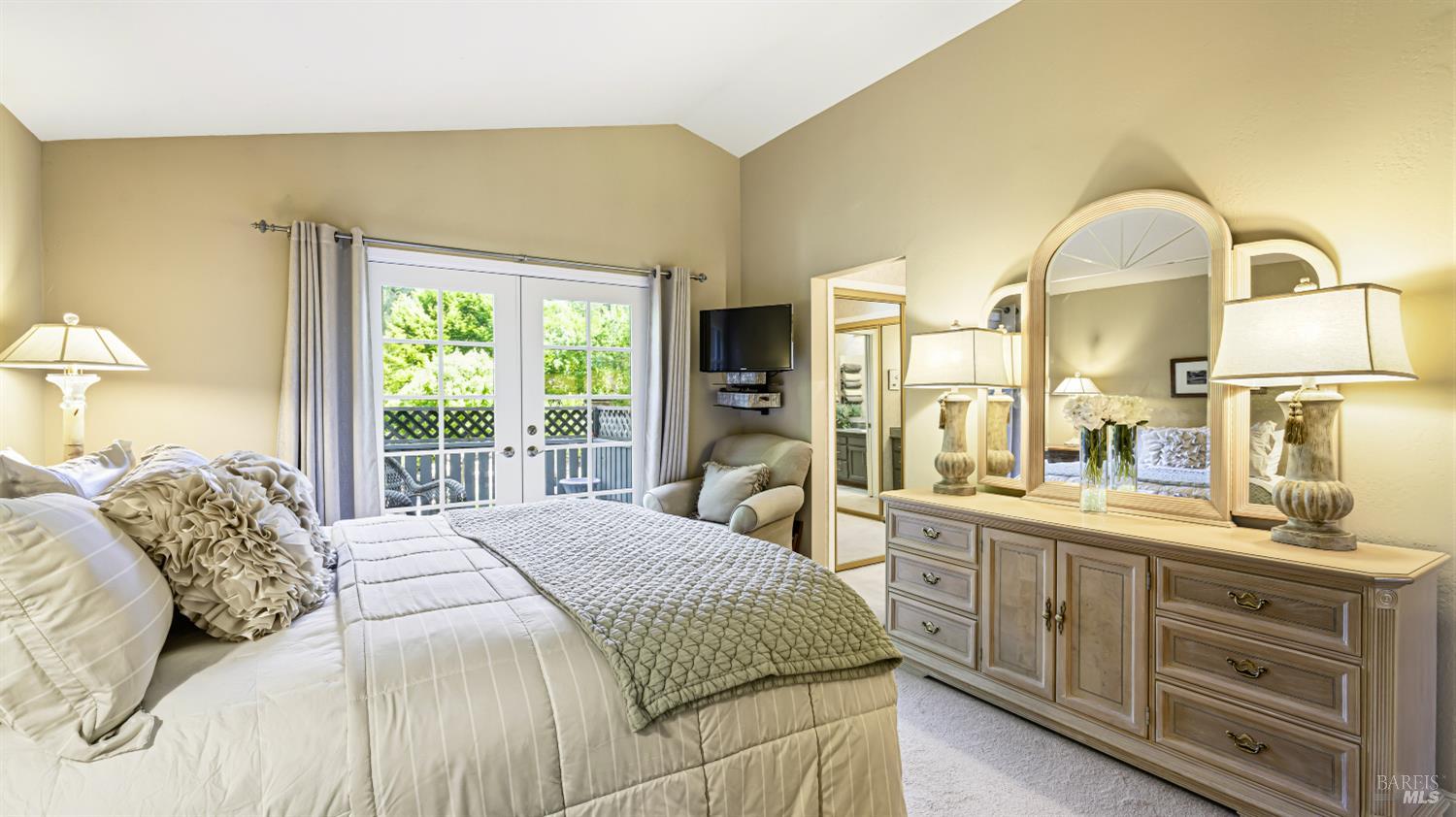Property photo 38