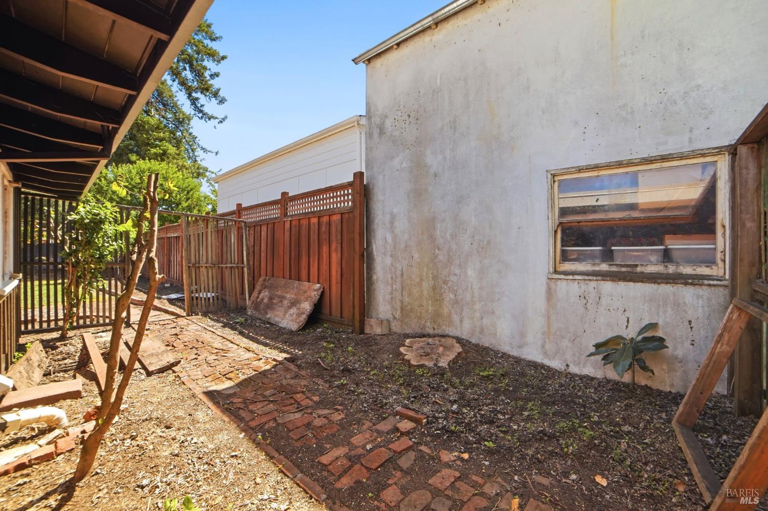 Property photo 45