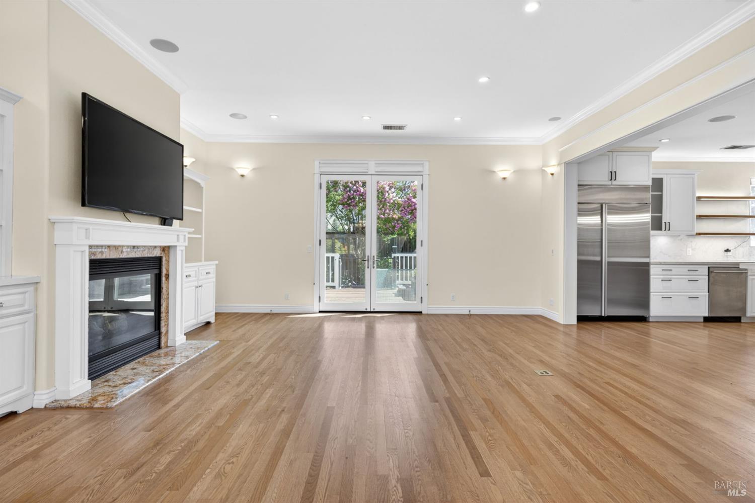 Property photo 38