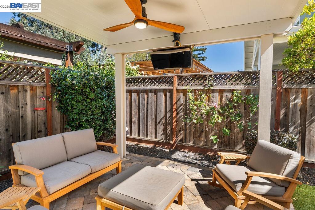 Property photo 43