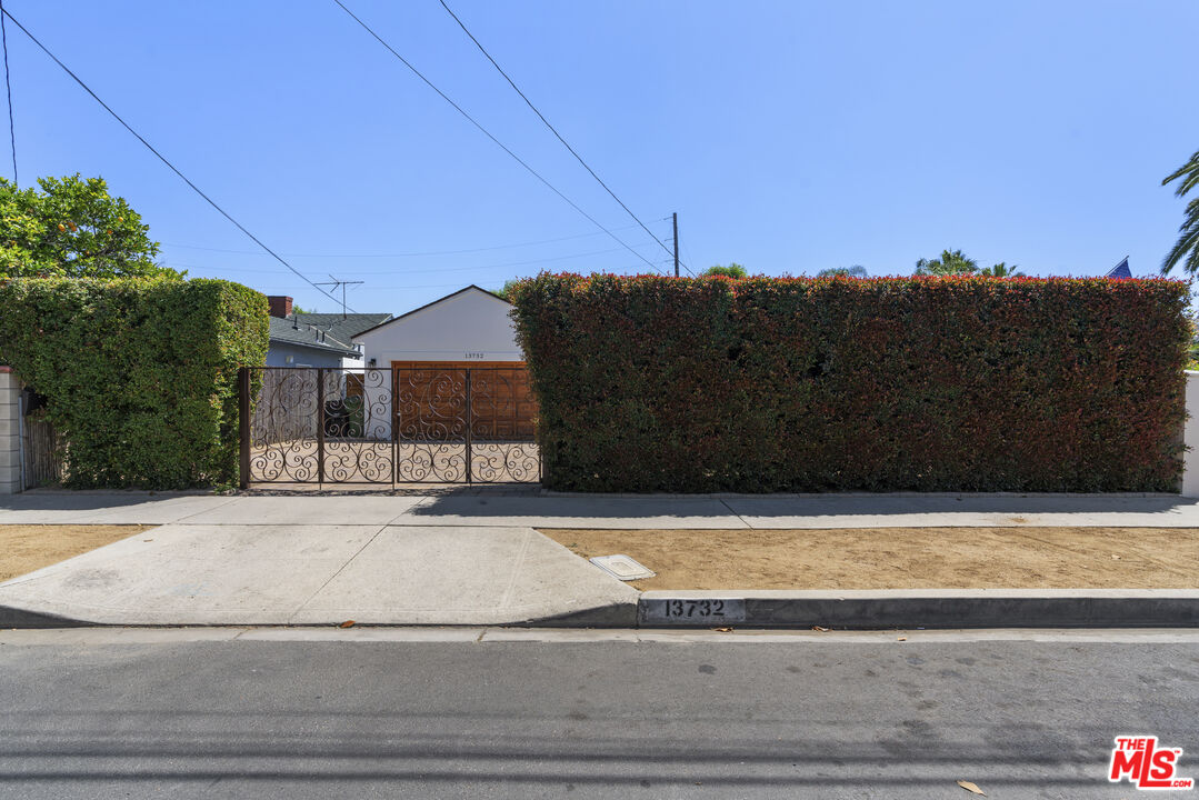 Property photo 50