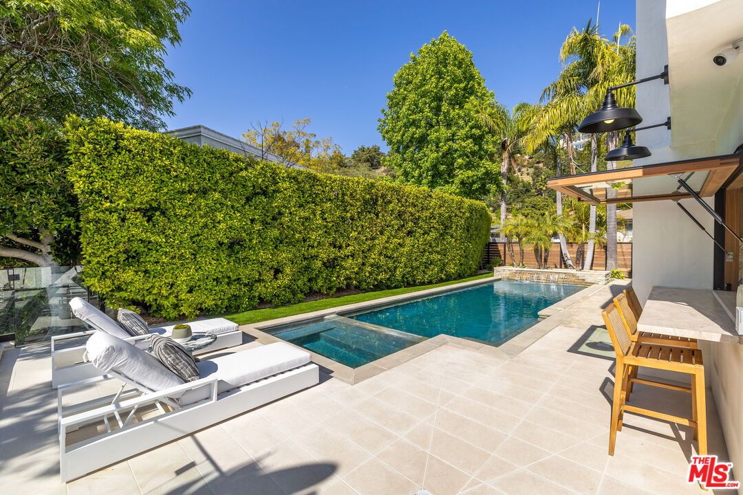 Property photo 46