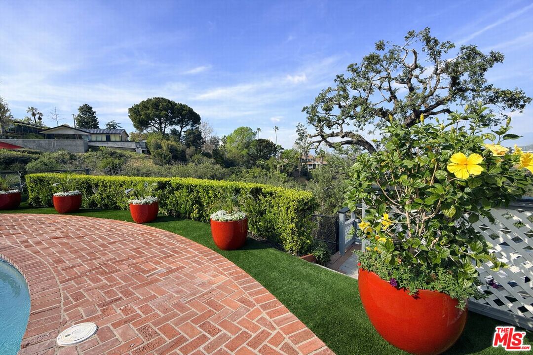 Property photo 42