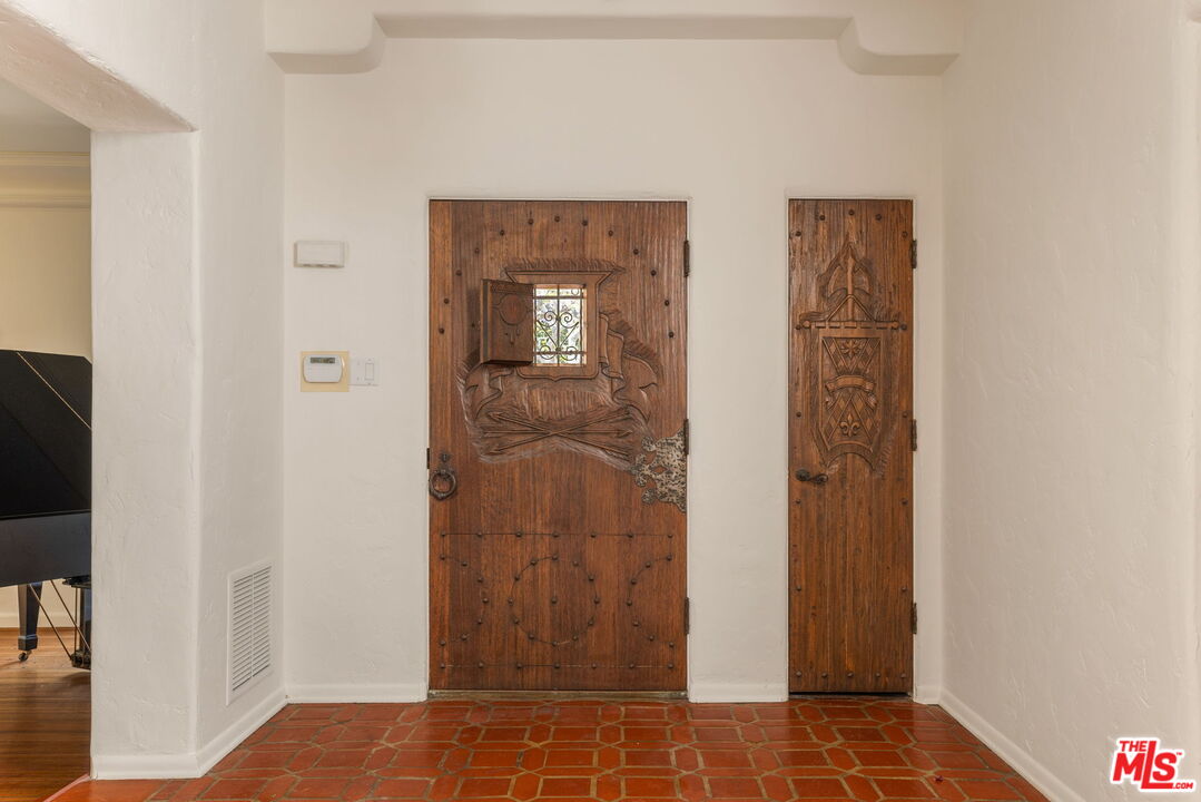Property photo 44