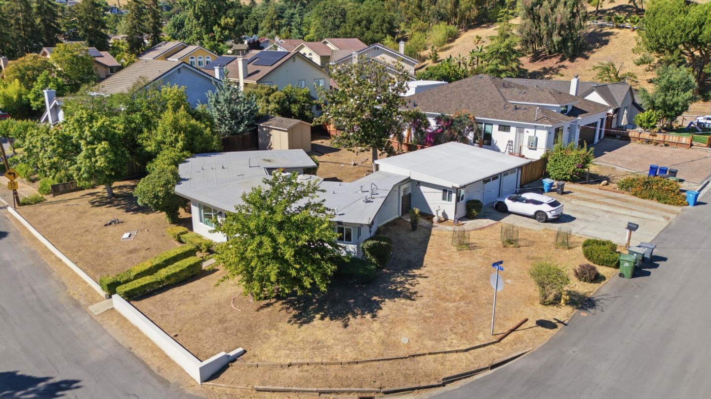 Property photo 48