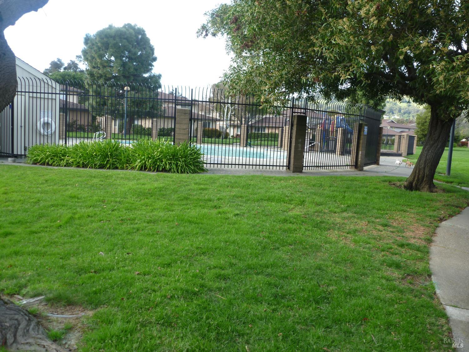 Property photo 34
