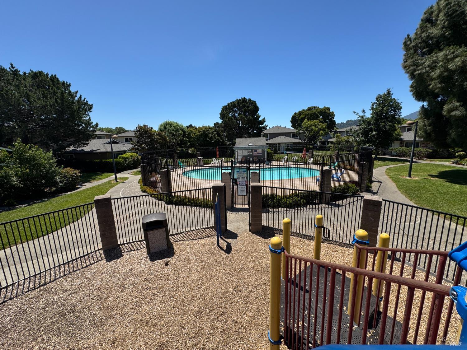 Property photo 36