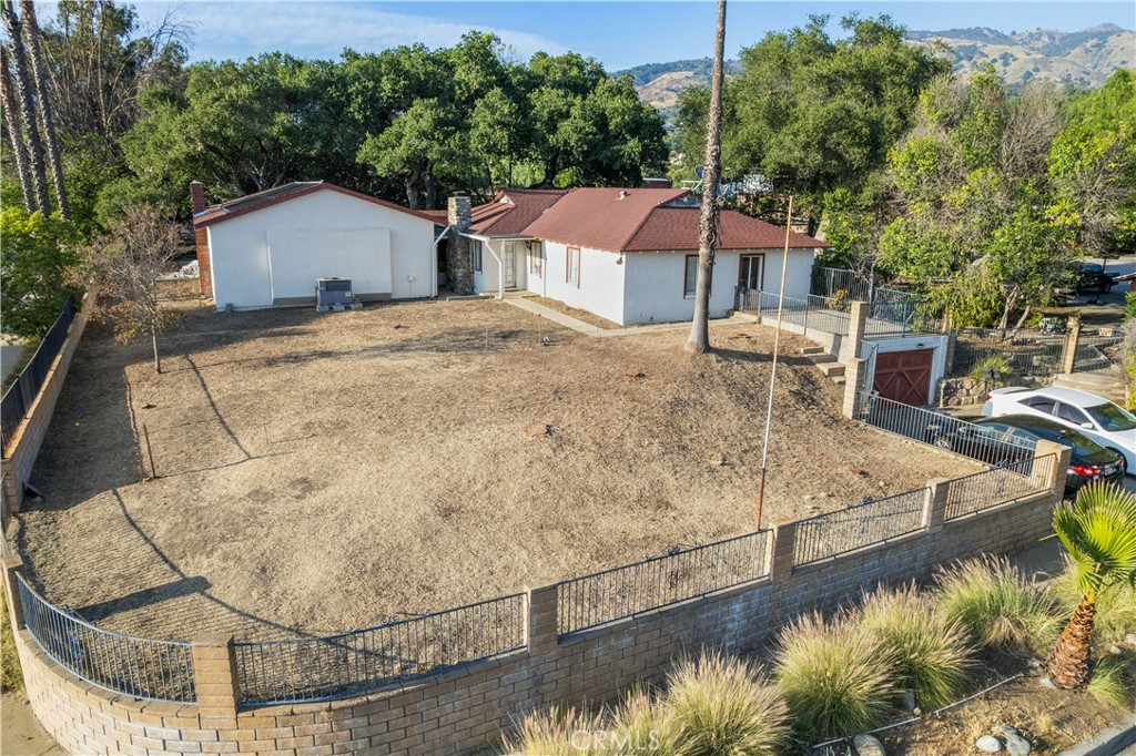 Property photo 46