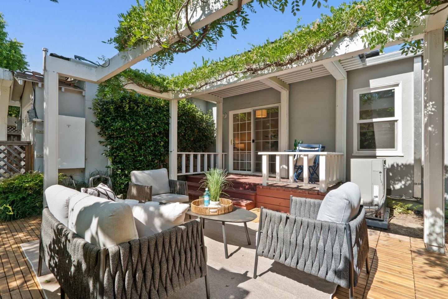 Property photo 44