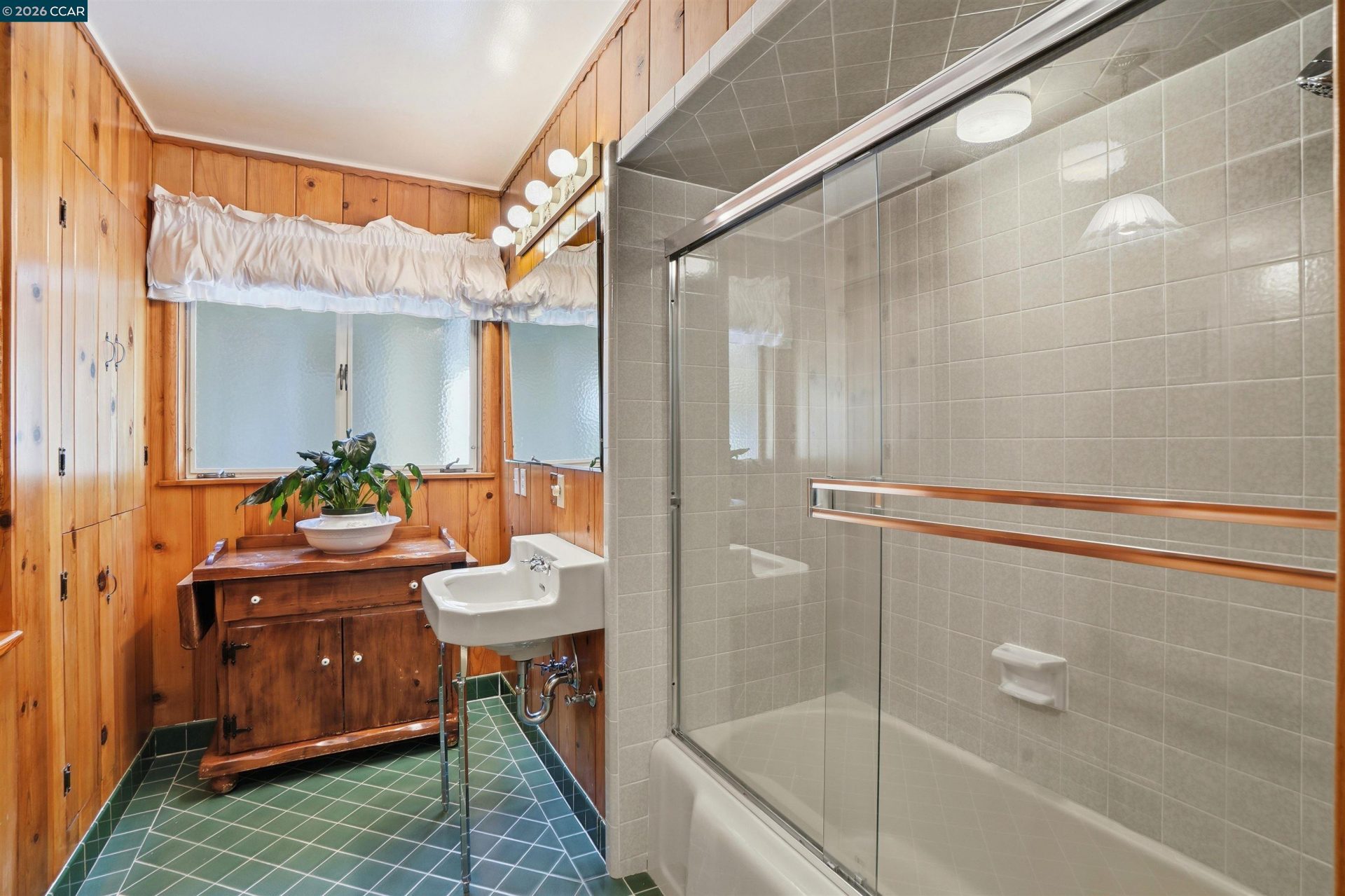 Property photo 42
