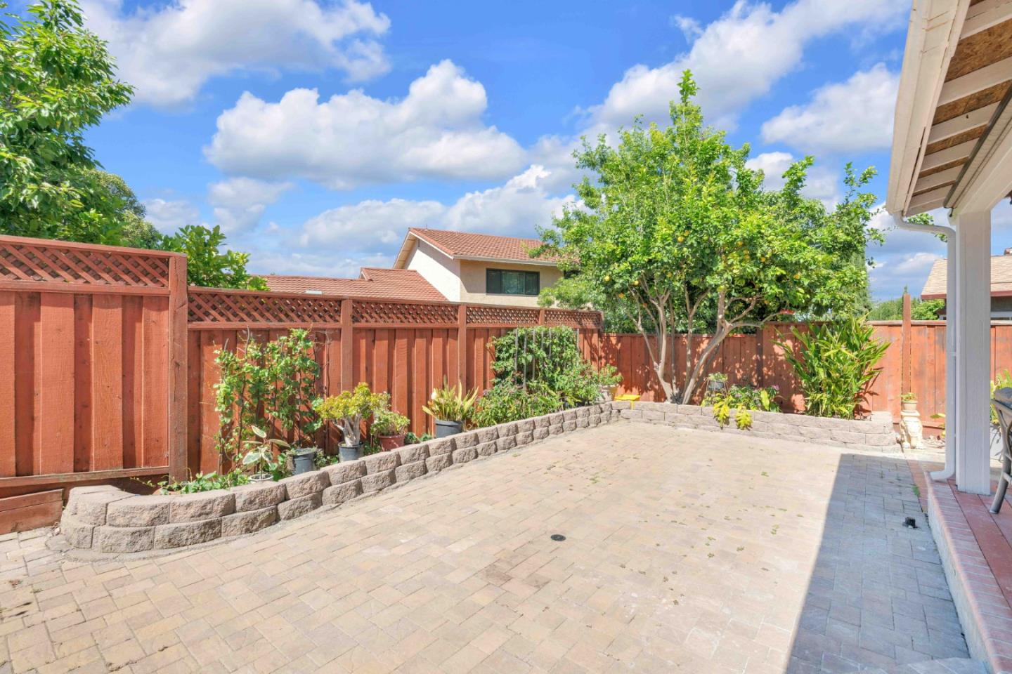 Property photo 42