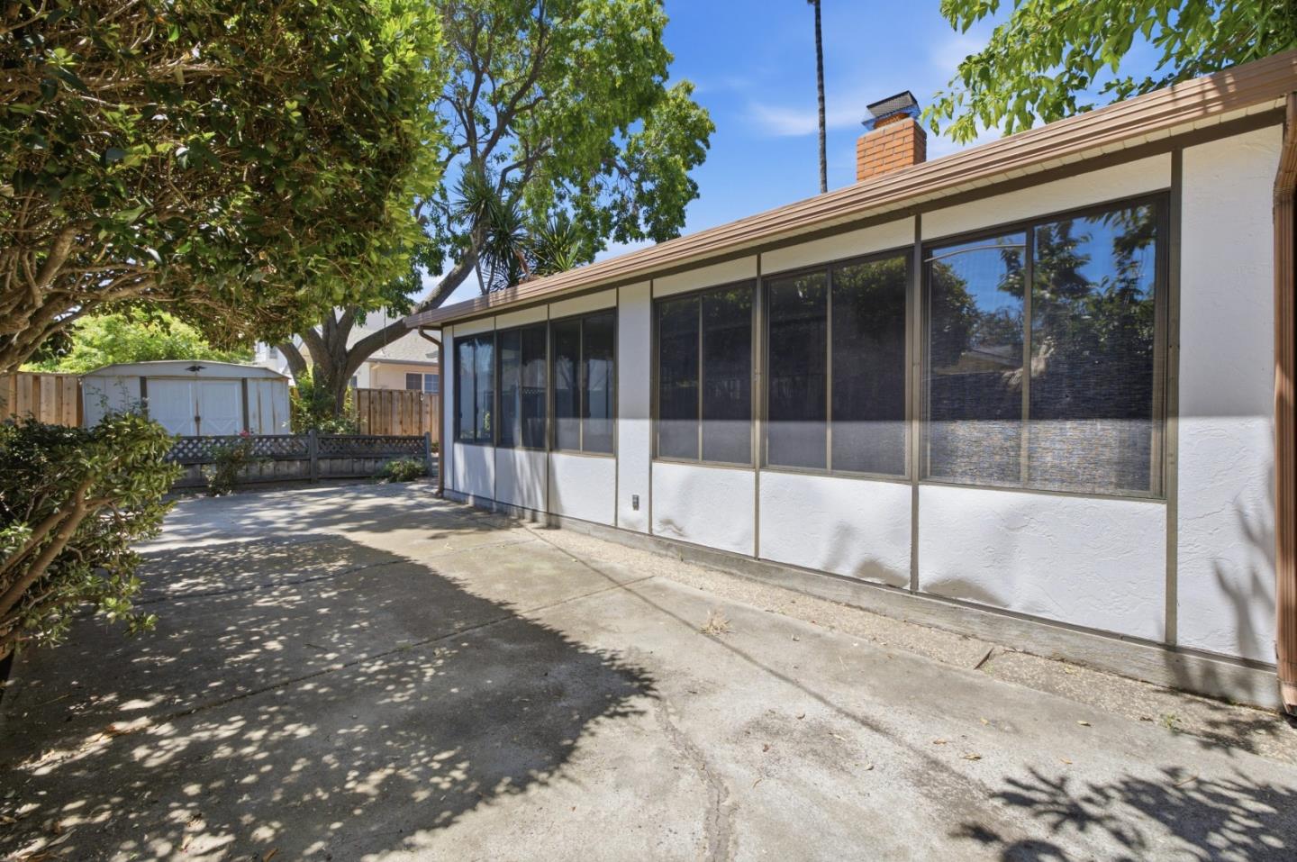 Property photo 28