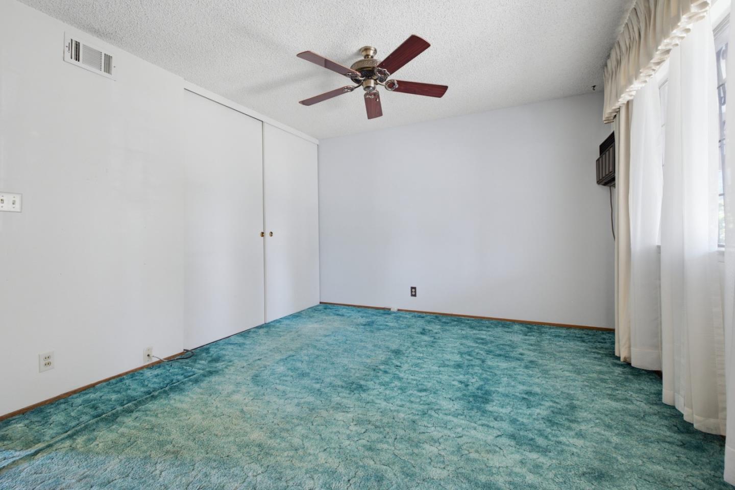 Property photo 51
