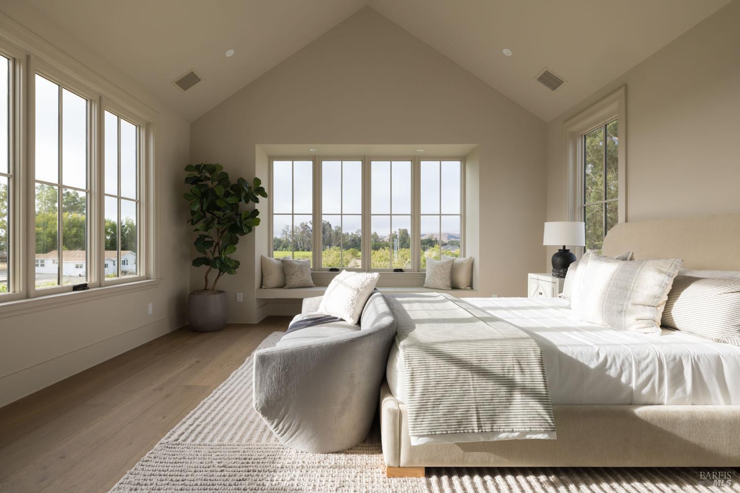 Property photo 38