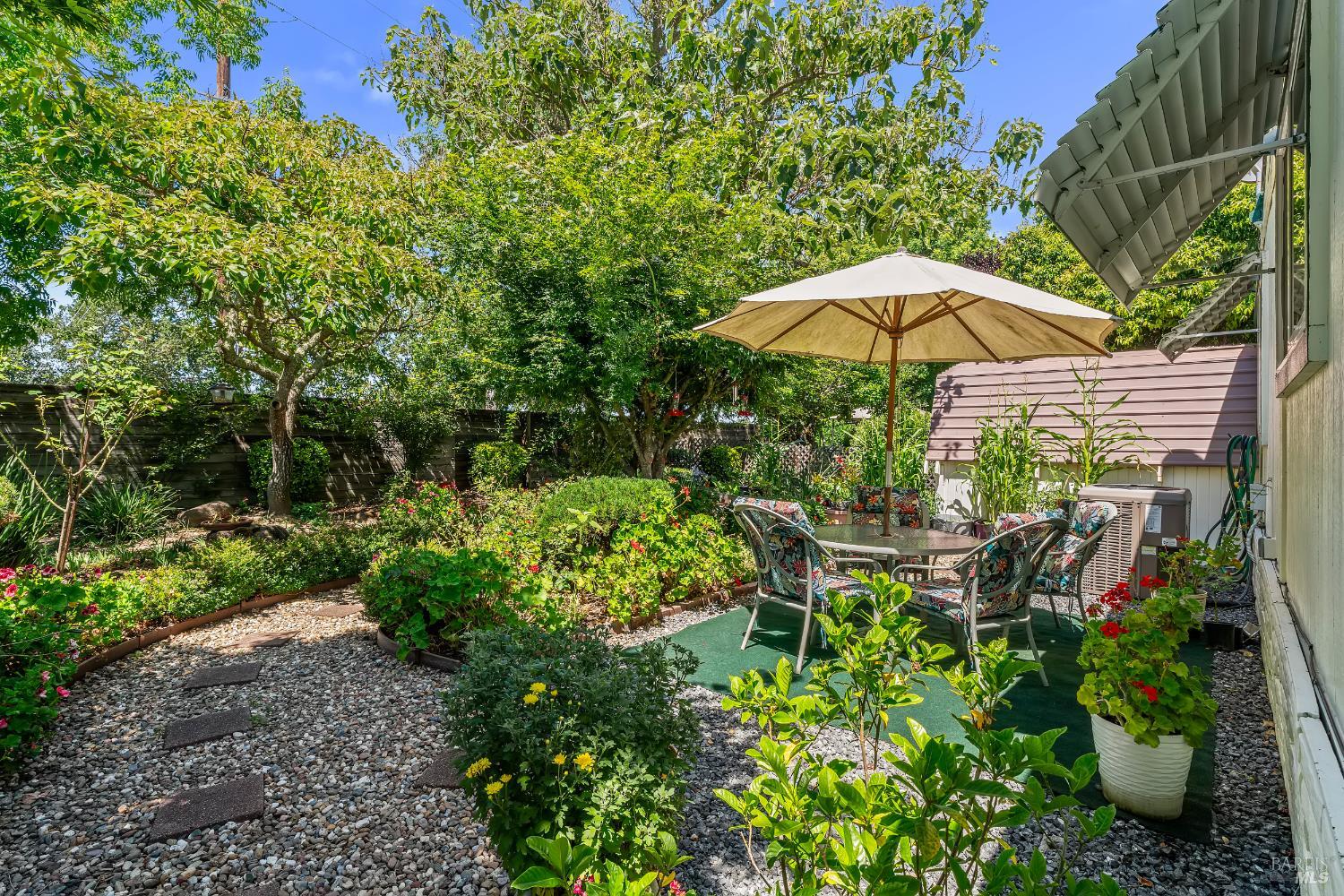 Property photo 33