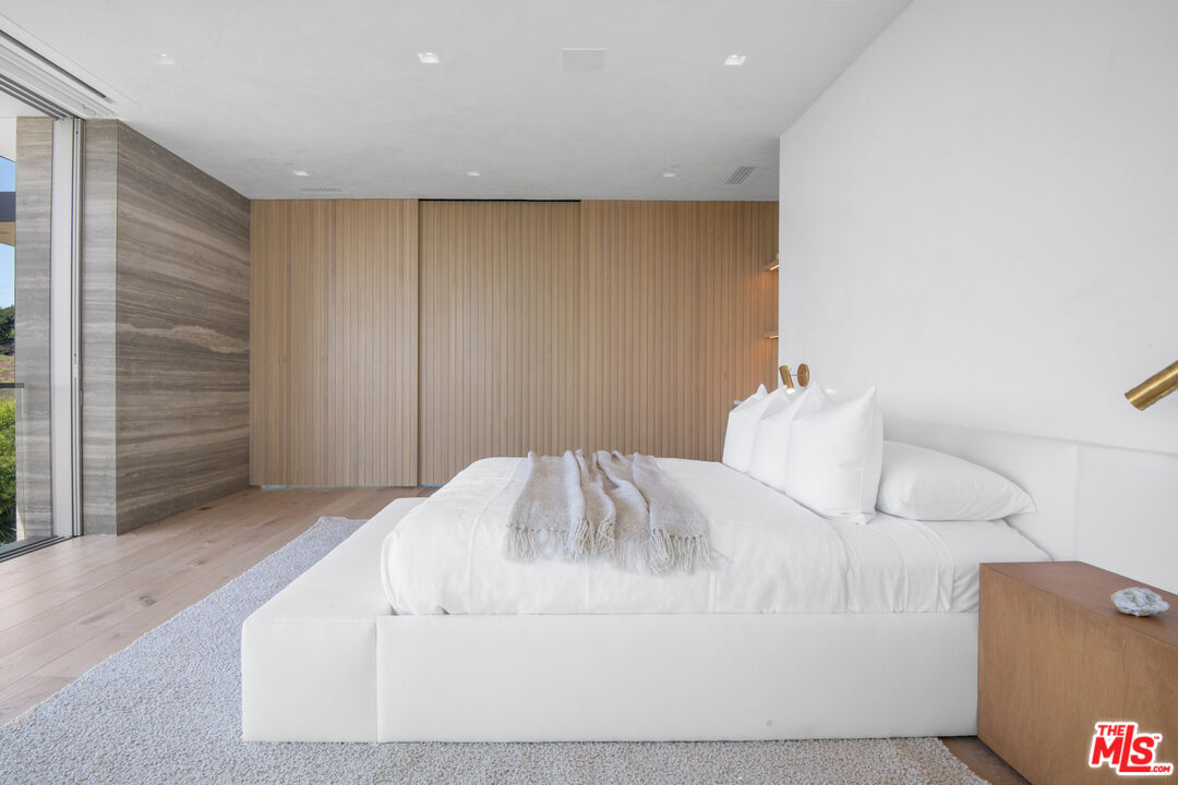 Property photo 51