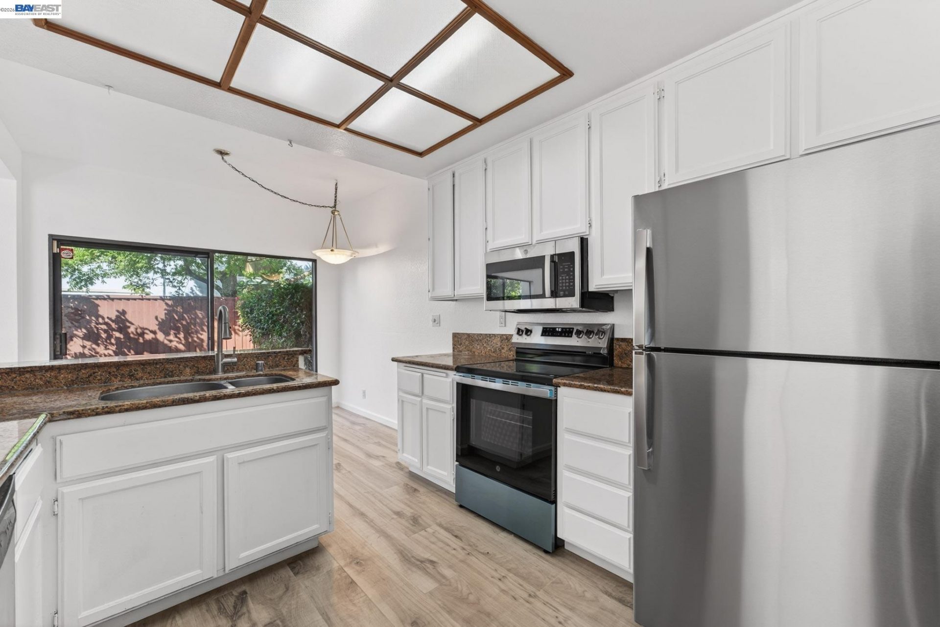 Property photo 24