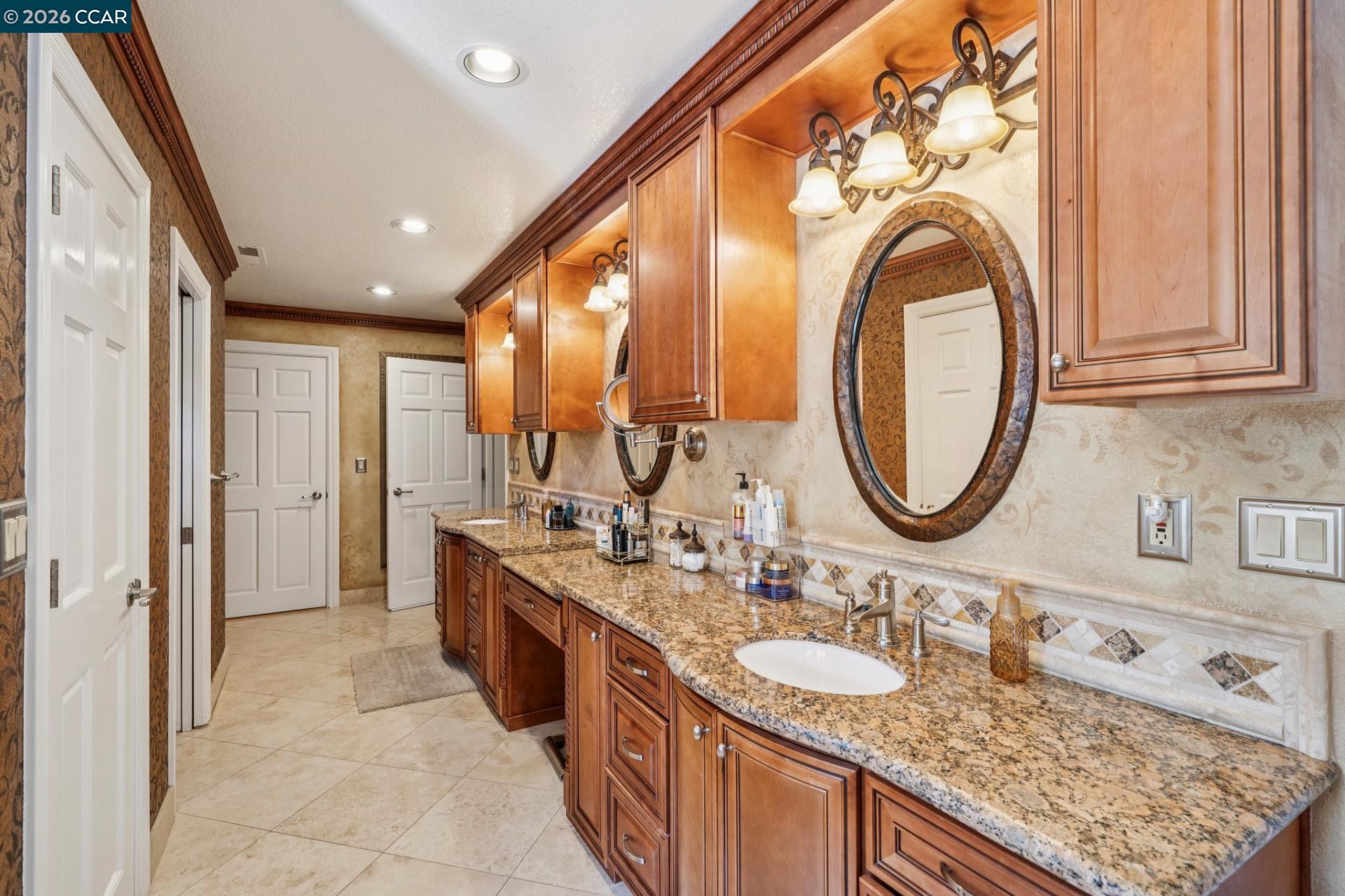 Property photo 45