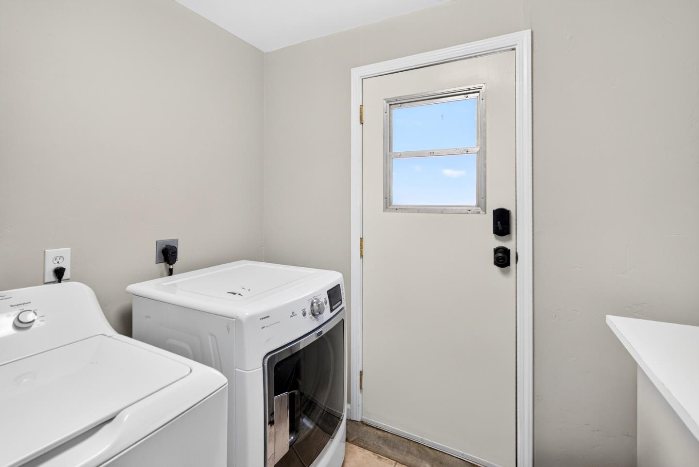 Property photo 34