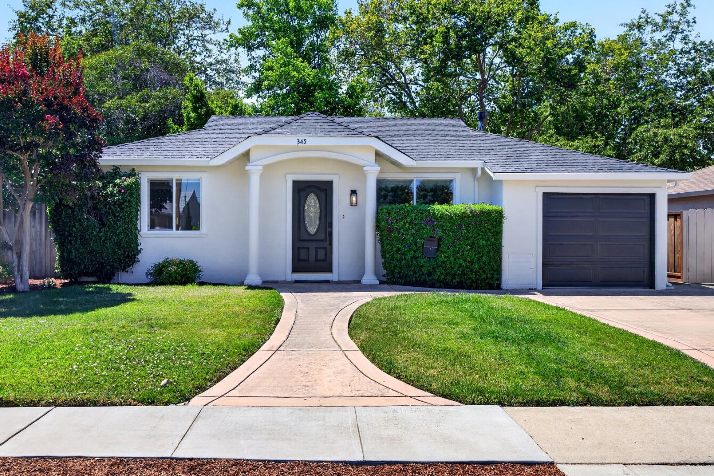 Property photo 40