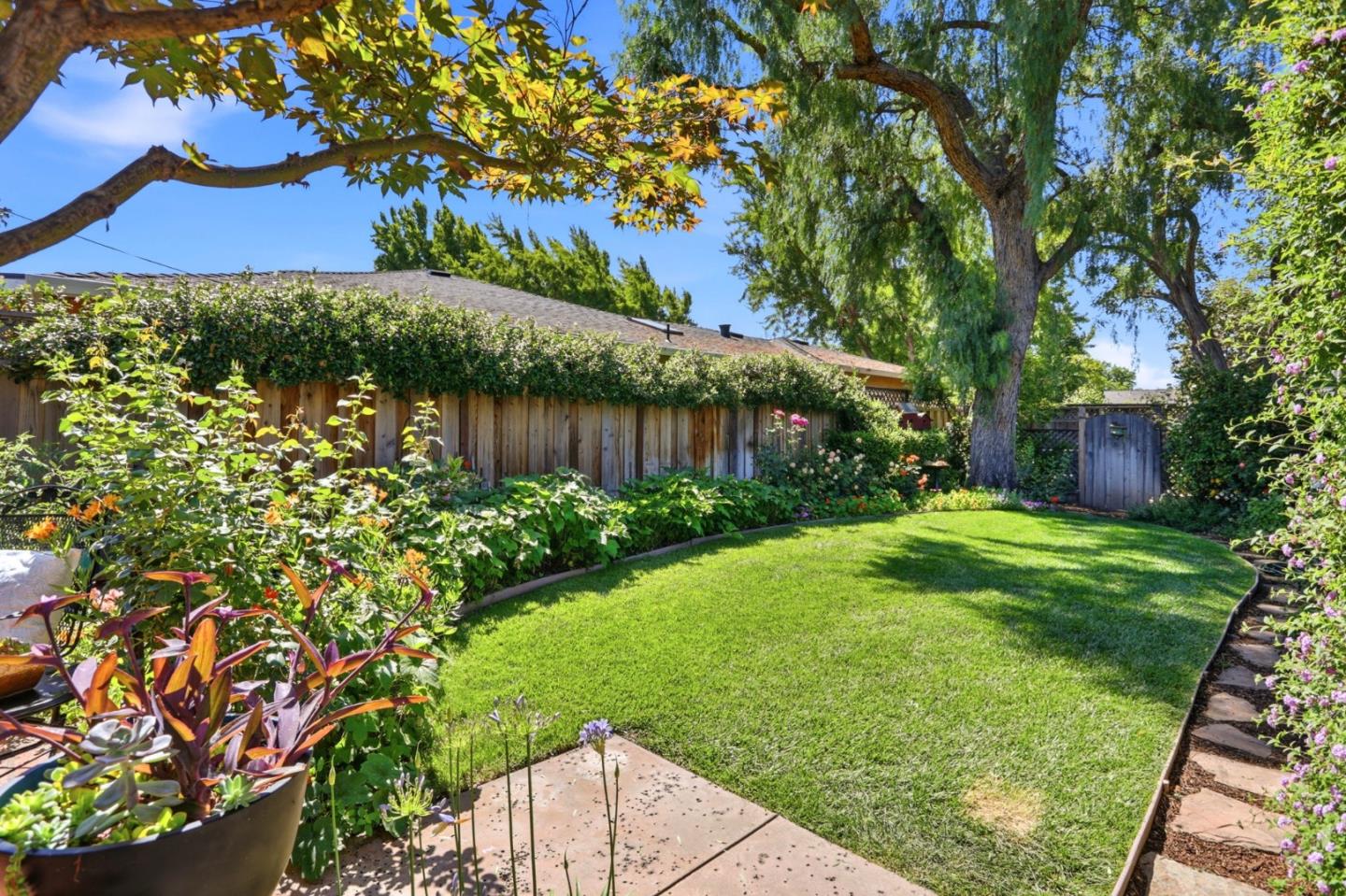 Property photo 38