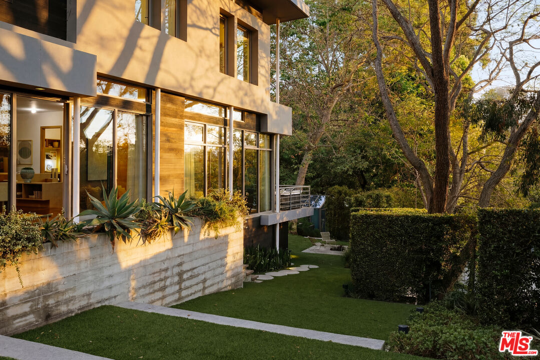 Property photo 40
