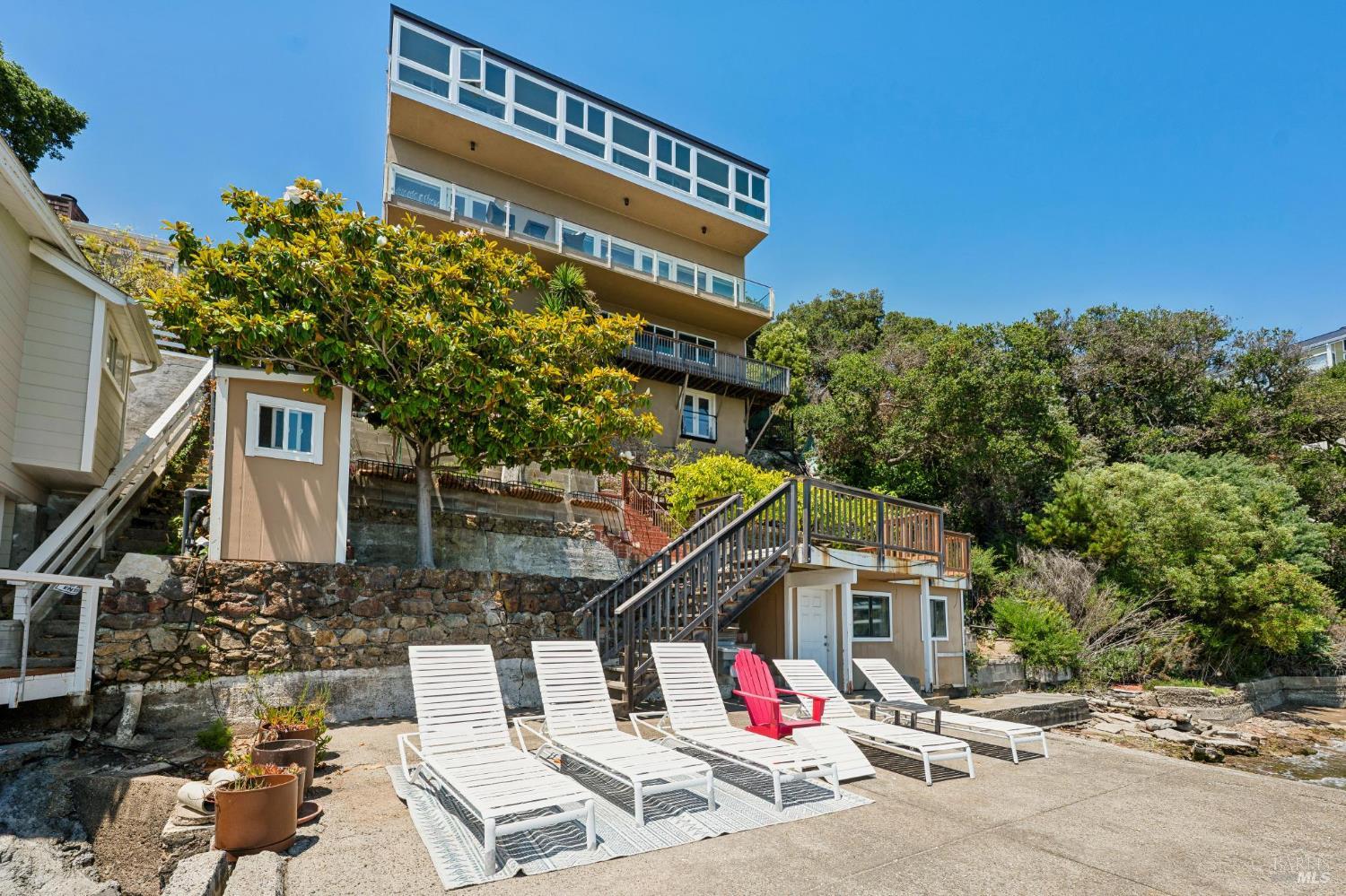 Property photo 34