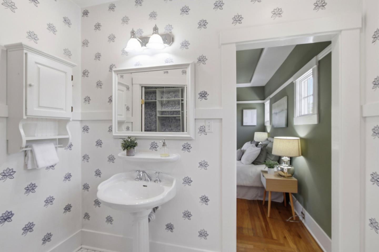 Property photo 44