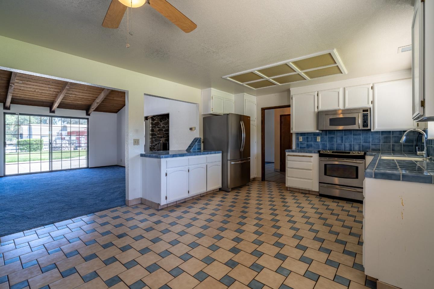 Property photo 30