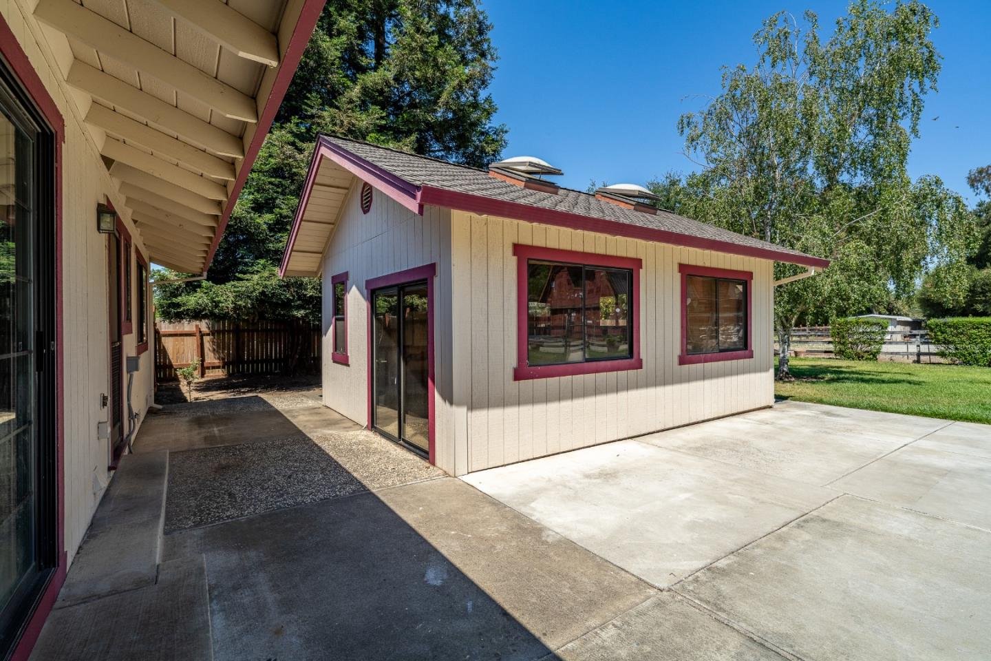 Property photo 47